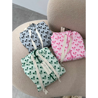 Khoác mickey dập nổi