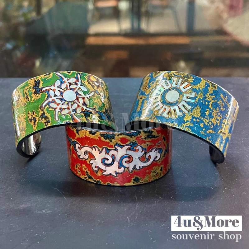 Vòng tay sừng trâu sơn mài khảm trai hoạ tiết bản to freesize