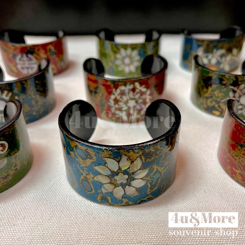 Vòng tay sừng trâu sơn mài khảm trai hoạ tiết bản to freesize