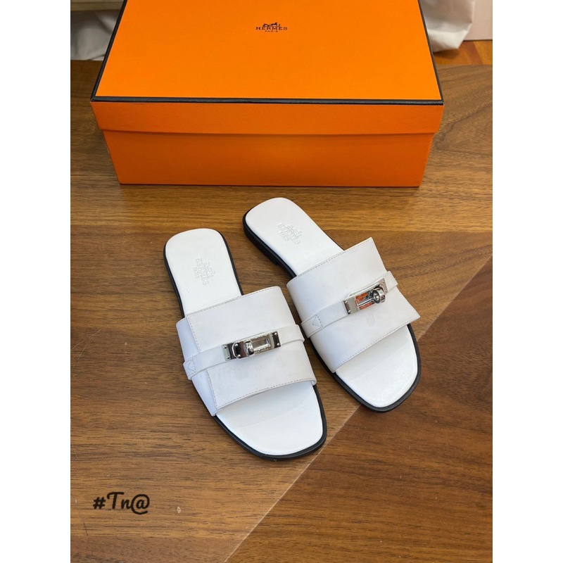 Lê Khoá HM Trắng Nâu Full Size 35-39  -  By Anh Dinh Phuong