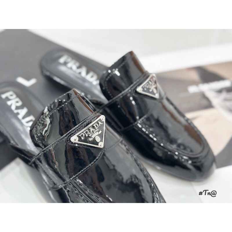 Sục Prada Bóng Full Size 35-39  -  By Anh Dinh Phuong
