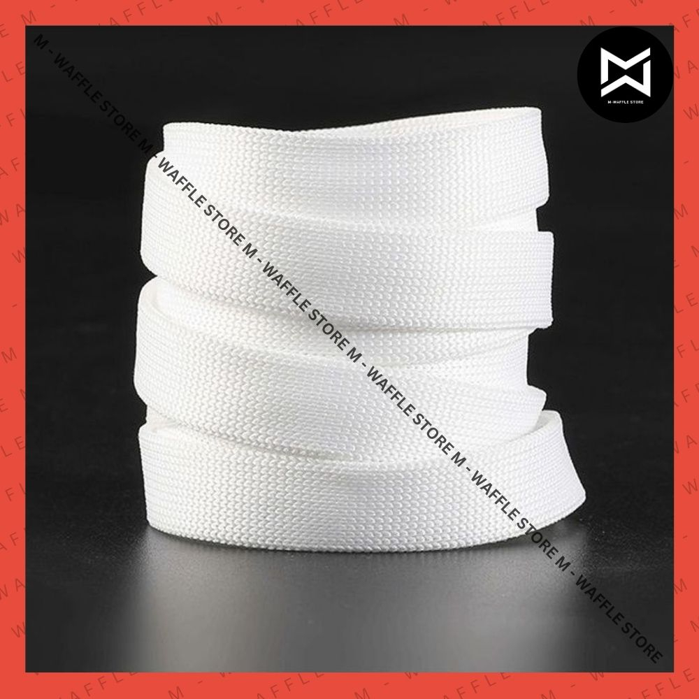 Dây Giày 𝗠𝗖 𝗤𝗨𝗘𝗘𝗡 bản lụa  rộng 1,2cm - dài 1,2m
