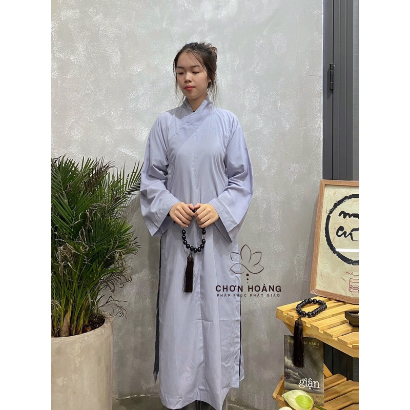Áo Tràng đi chùa -