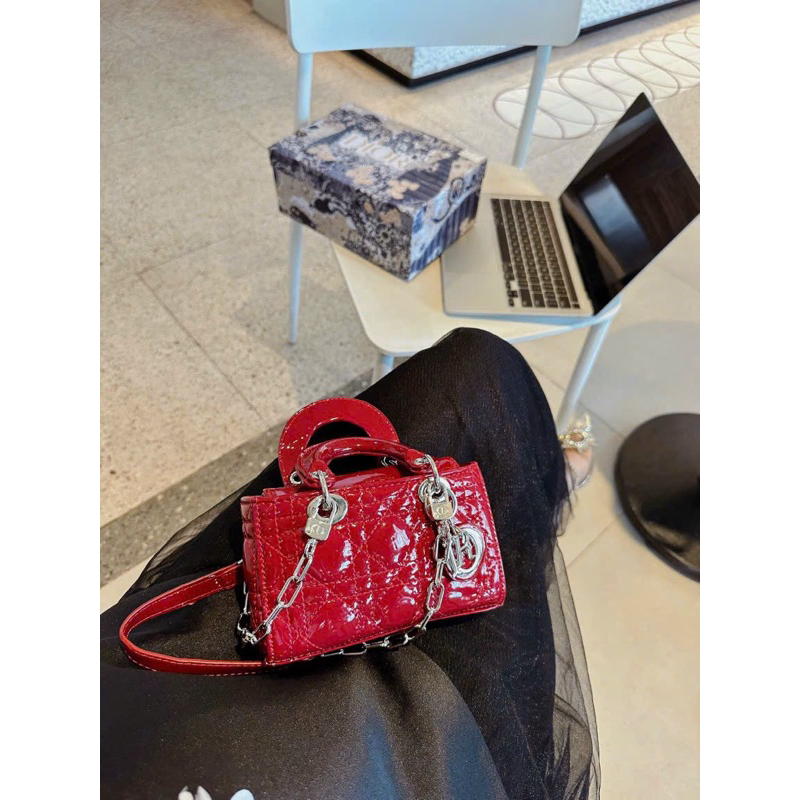 Túi D.O hai dây tag bạc