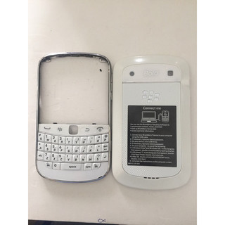 Vỏ blackberry b9900/9930 đầy đủ hoac chi vanh benzen và năp lung,như hình shop chụp(SALE-KO BẢO HÀNH)