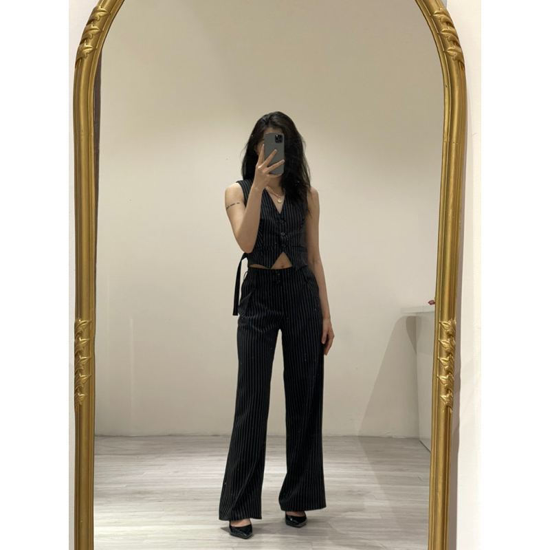 Set hilton kẻ đen