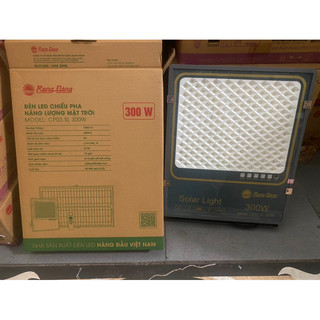 Đèn led năng lượng mặt trời chính hãng rạng đông 300w model: cp03.sl 300w.v2