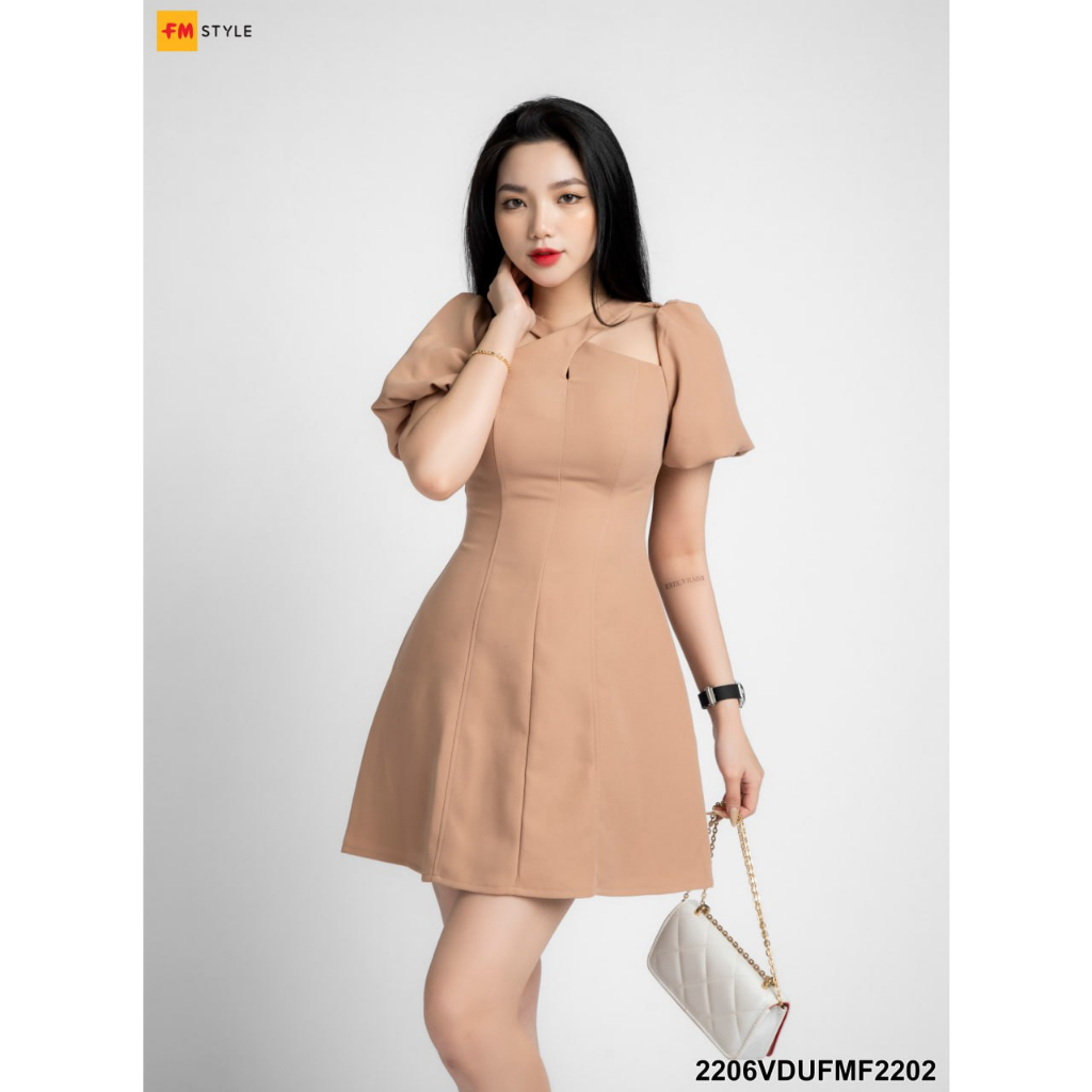 Váy nữ sang chảnh FM Style dáng ngắn cổ chéo cách điệu hàng xưởng thiết kế thời trang sang chảnh dự tiệc 22120576