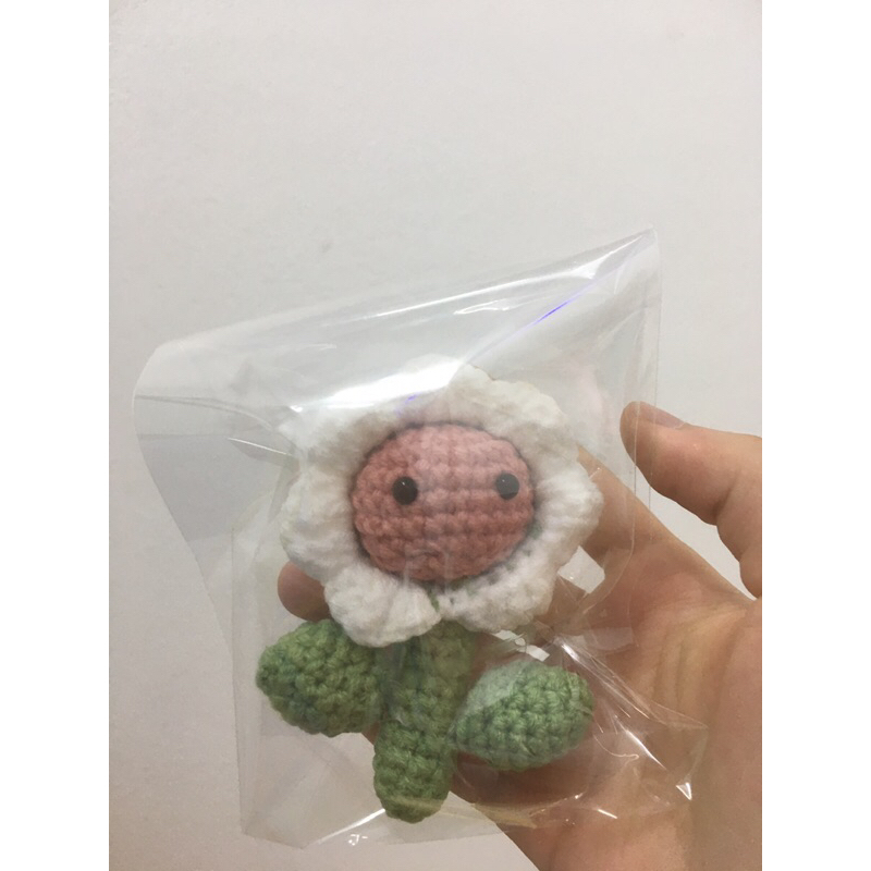 Móc khoá hình bông hoa màu hồng