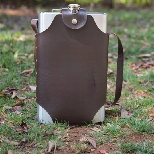 Bình inox loại 1 dày dặn , có Logo trên thân bình và túi , Hàng sẵn giao ngay