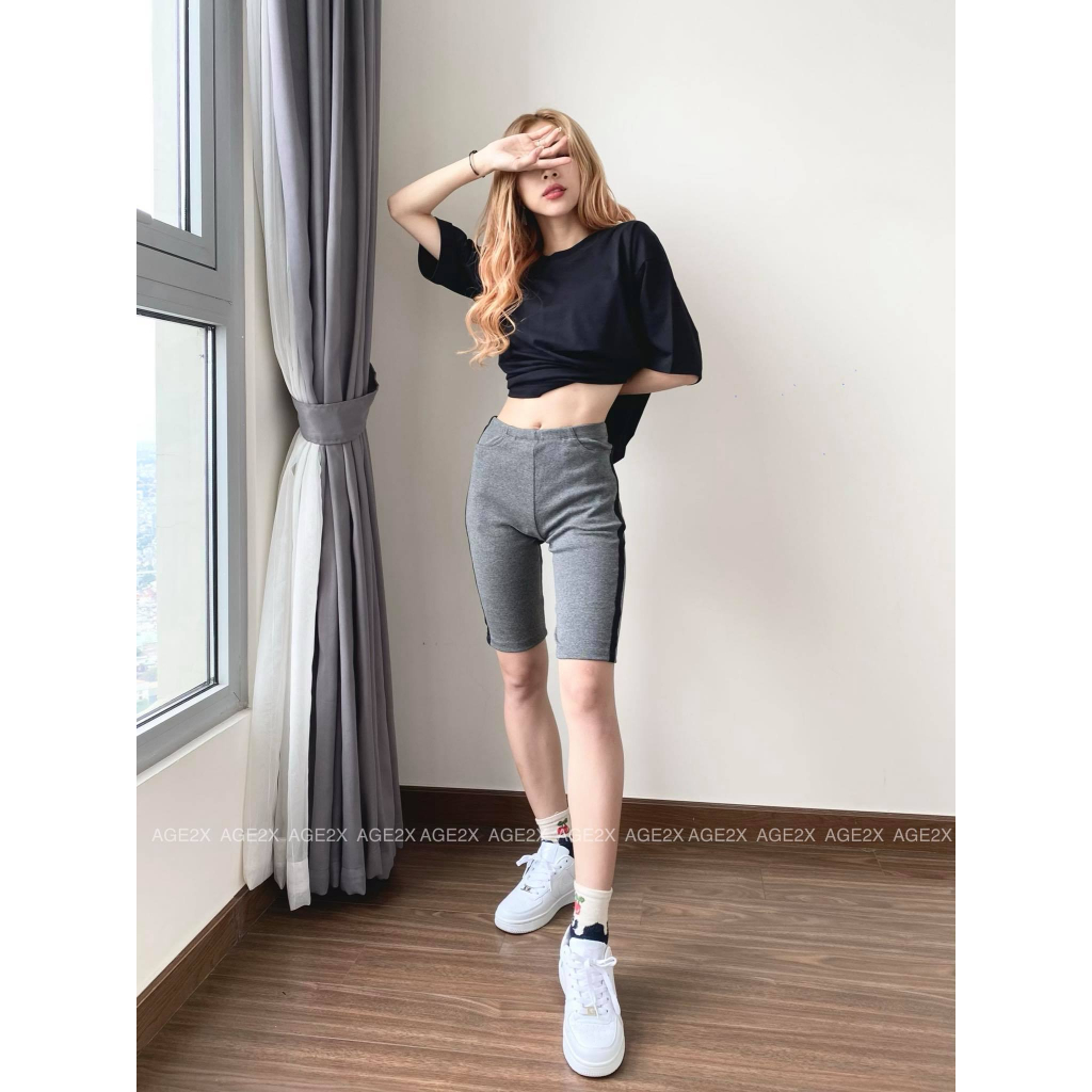 Set  AGE2X Quần biker short và áo thun trơn  form rộng