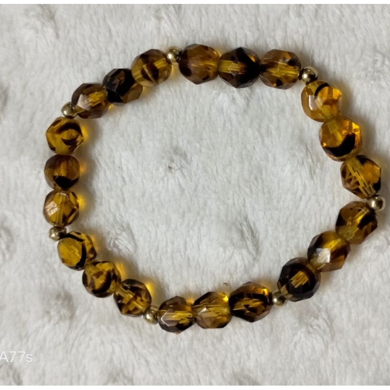 Vòng tay H Phách cắt giác