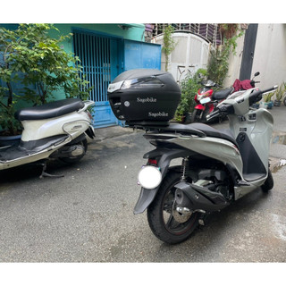 Thùng xe SH 350i, thùng givi B34NT kèm đế và kit gắn trên cảng xe SH 350i, hàng givi chính hãng, bảo hành 2 năm