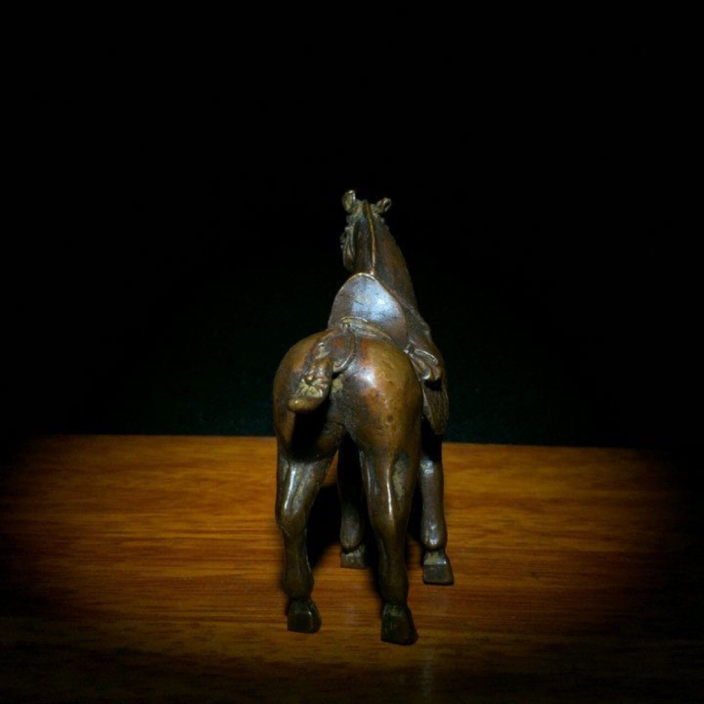 Tượng Đường Mã Chiêu Tài Tiến Bảo-Chất liệu Kẻm Mạ Đồng Giả Cổ (TD329)