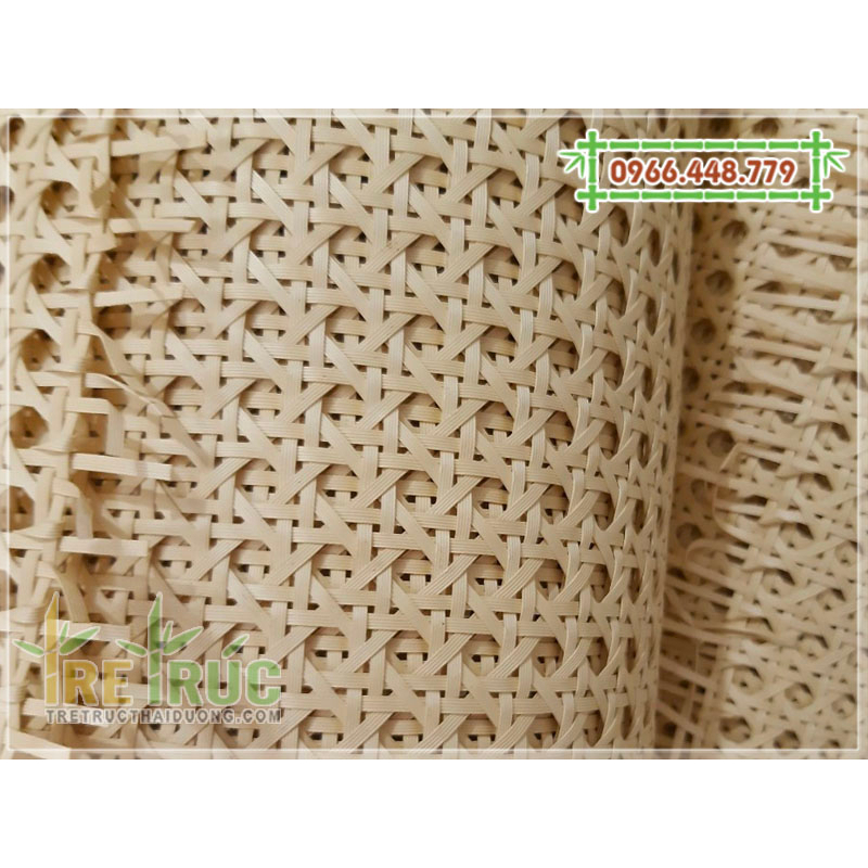 Lưới mây mắt cáo nhựa