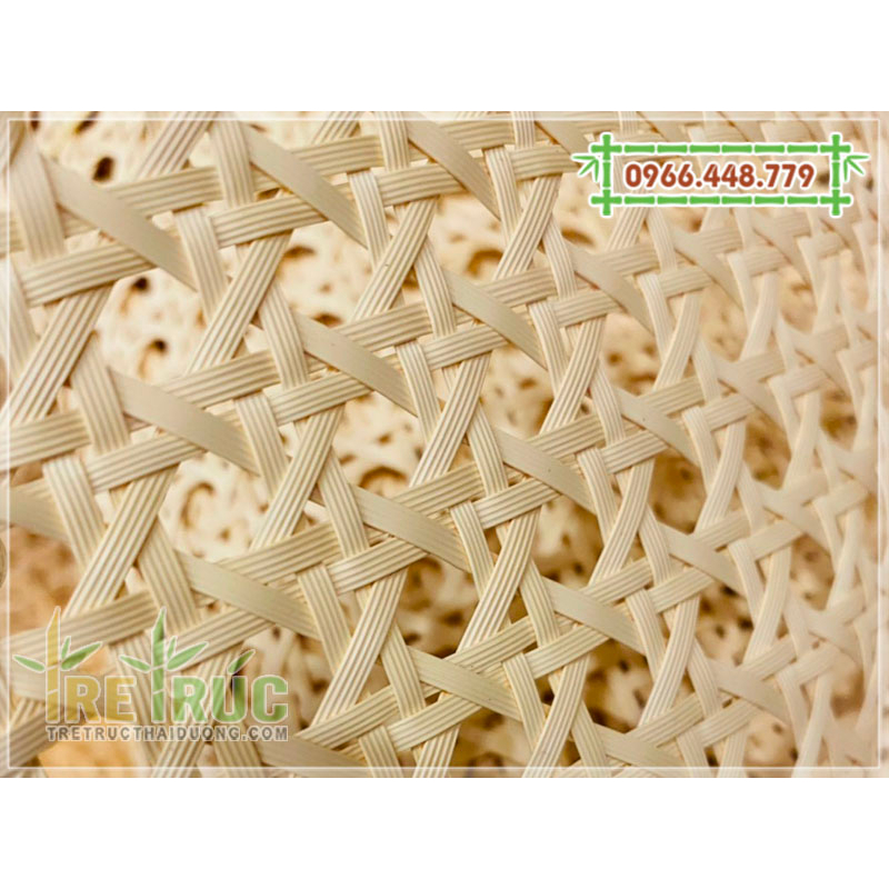 Lưới mây mắt cáo nhựa