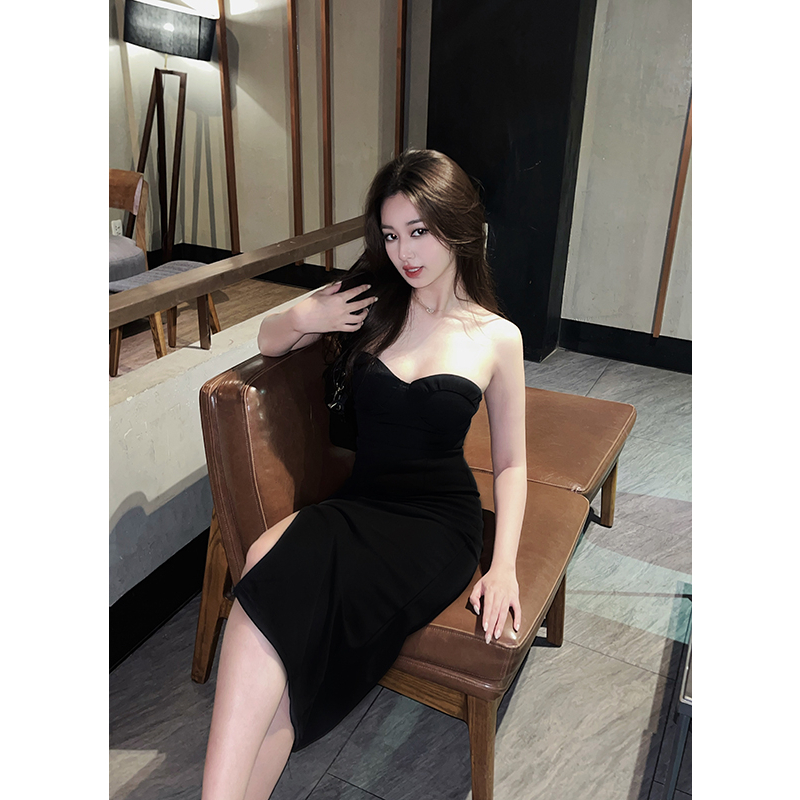 Váy ôm body cúp ngực xẻ tà có mút Liberal Garment