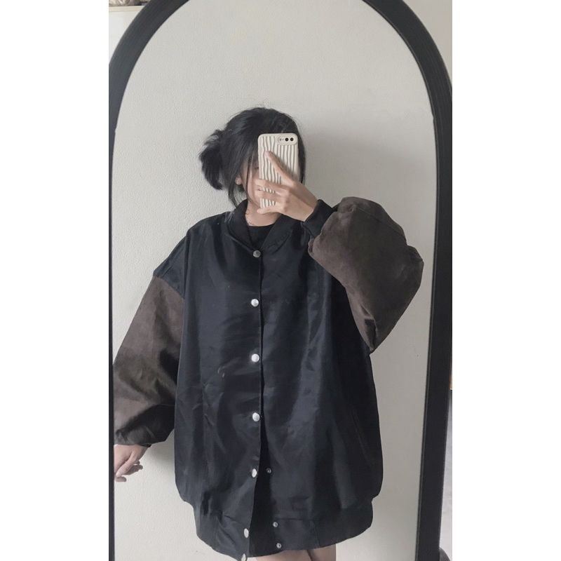 Áo khoác Bomber bóng chày thêu chữ colossal