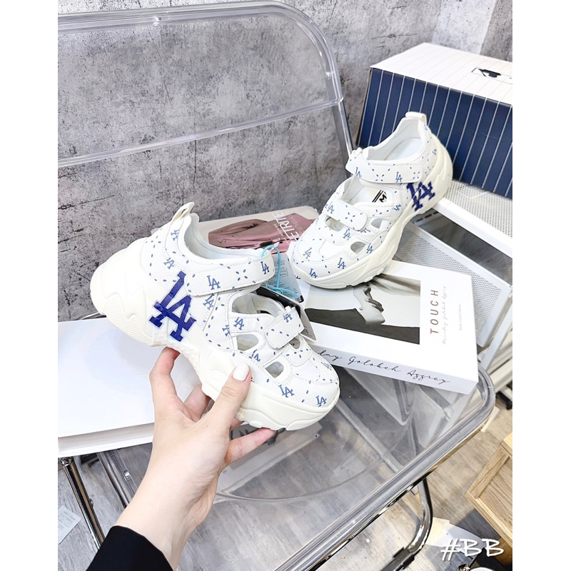 HÀNG CÓ SẴN  giày thể thao