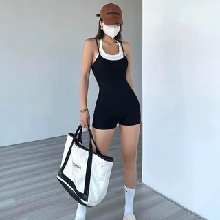 Jumpsuit Dáng Ngắn Chất Thun Gân Phối Áo Hai Dây - Đ2057