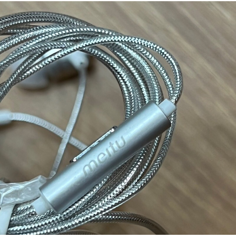 Tai nghe dây XIAOMI Meitu chính hãng, có mic Dây dù cước, chất lượng đỉnh cao