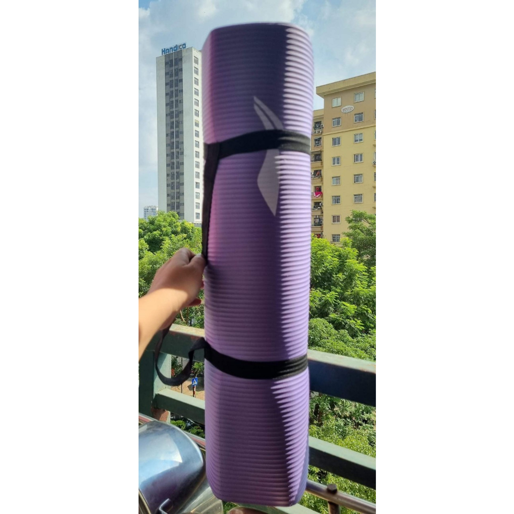 Thảm tập Lining Chính hãng các mầu dầy 8mm mầu ngẫu nhiên