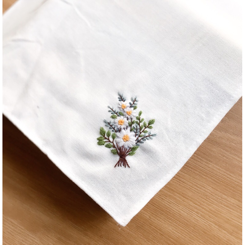 KHĂN LINEN THÊU TAY, QUÀ TẶNG XINH XẮN Ý NGHĨA