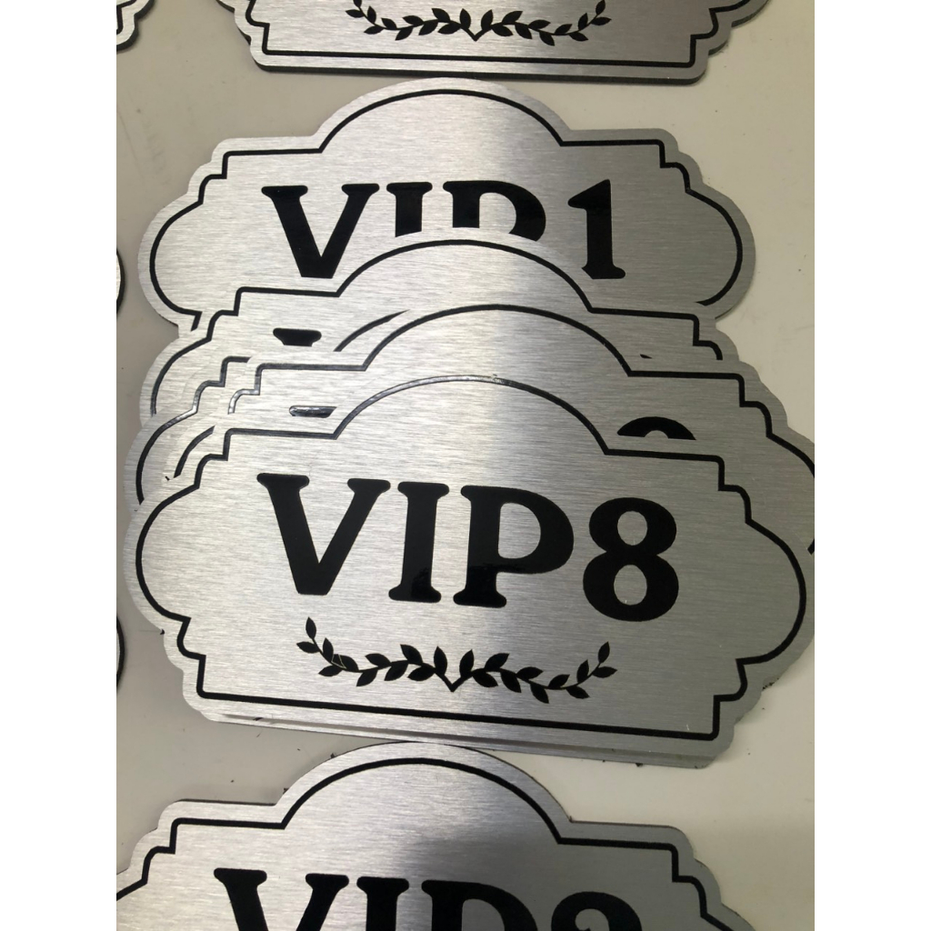 Biển số phòng vip alu bạc xước