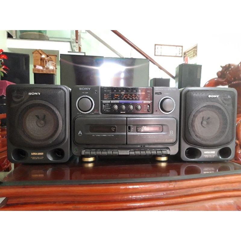 Đài cassette sony 715s
