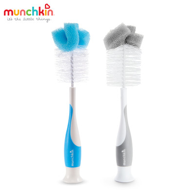 Cọ bình sữa và núm ti có mút Munchkin cao cấp, mềm mại