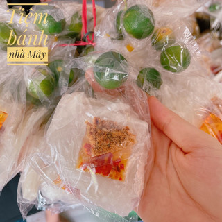 Bánh tráng phơi sương vò sate muối nhuyễn