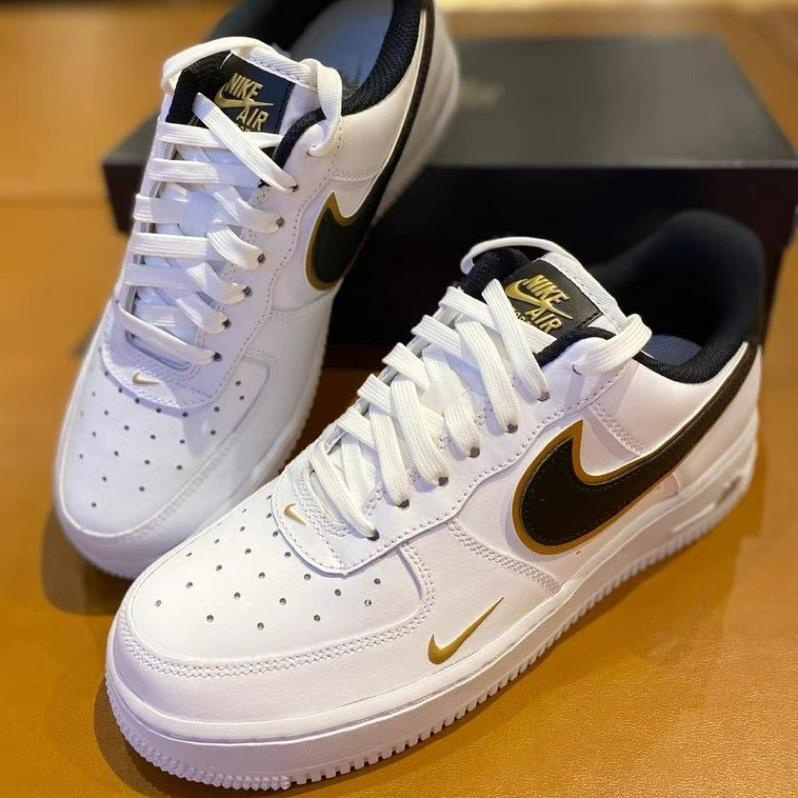 Giày Thể Thao Nam Nữ logo thêu vàng ,Giày_nike Trắng vệt đen Air Force 1 Hàng Đẹp Full Box Bill hót nhất cho nam nữ