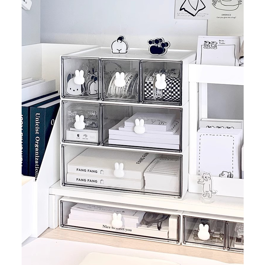 Kệ đựng đồ dùng văn phòng