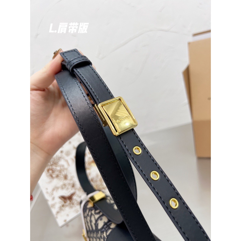 Túi xách nữ Di.or thổ cẩm tang sao siêu xinh logo sắc nét