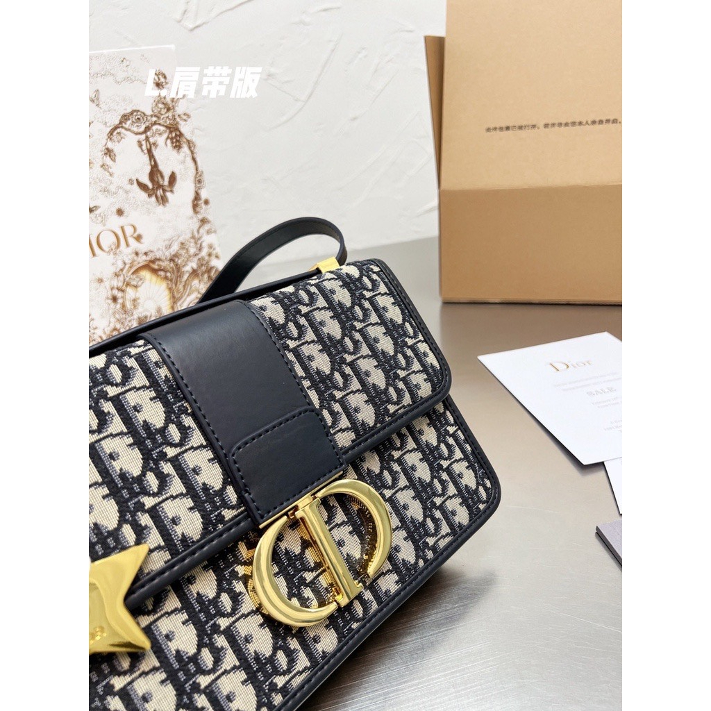 Túi xách nữ Di.or thổ cẩm tang sao siêu xinh logo sắc nét