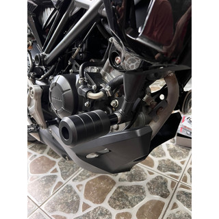 Chống đổ Honda CB150R