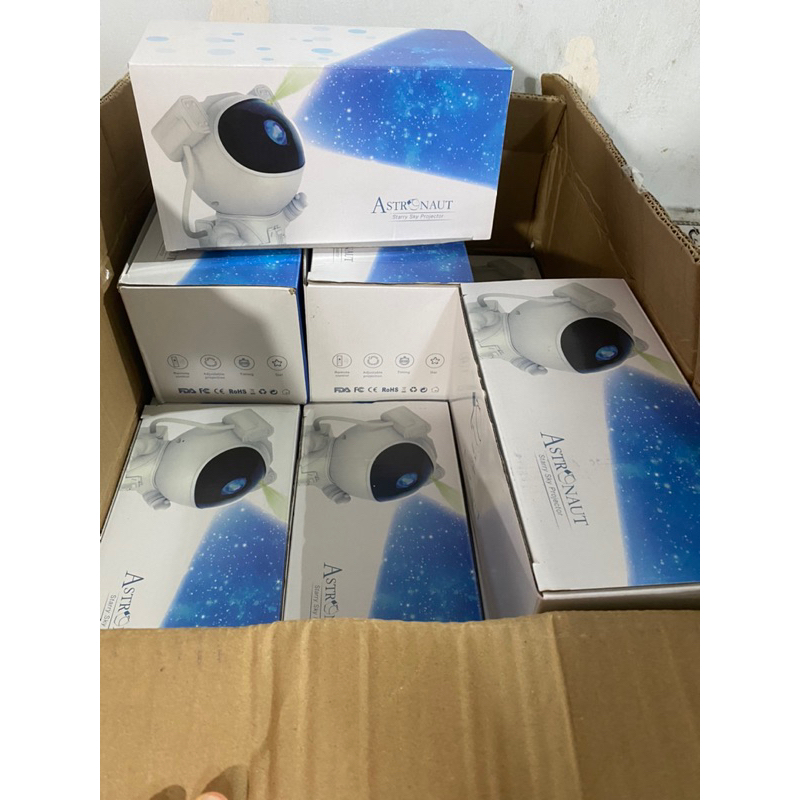 Đèn Phi Hành Gia chiếu sao đèn ngủ chiếu sao GALAXY thiên hà laser phiên bản loại mới 2023