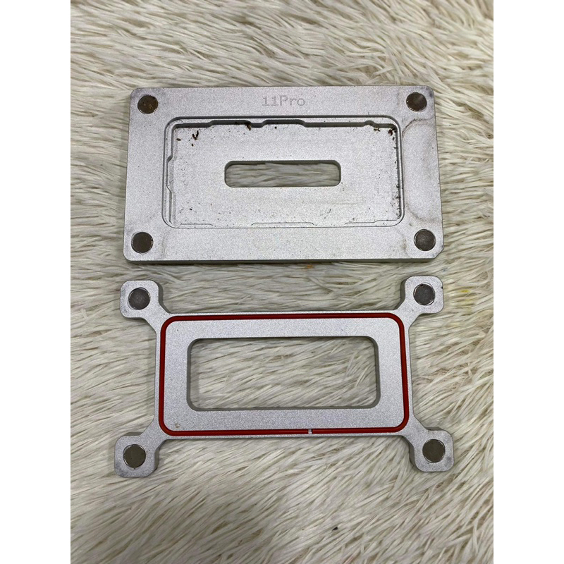 Khuôn vào ron có nam châm 550k sale còn 300k