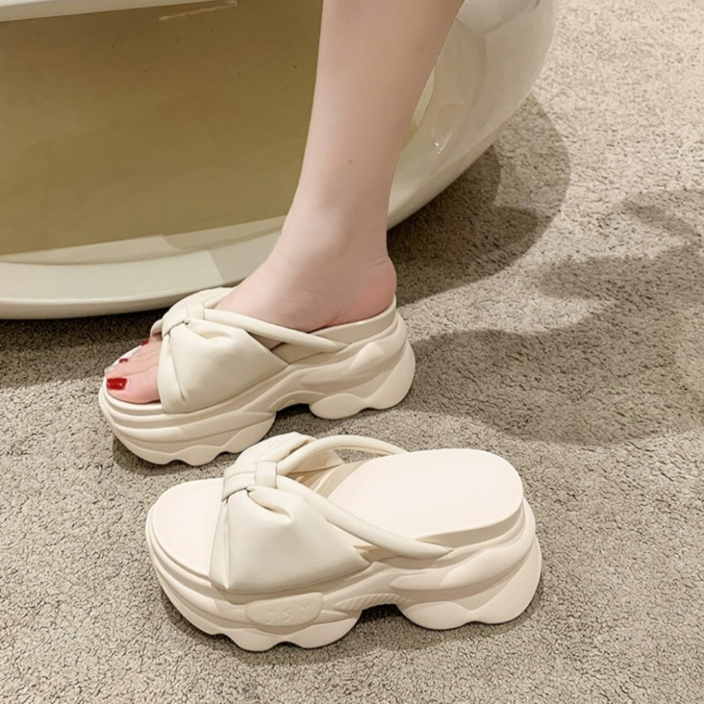 DÉP BÁNH MÌ NƠ DÂY THẮT 8P