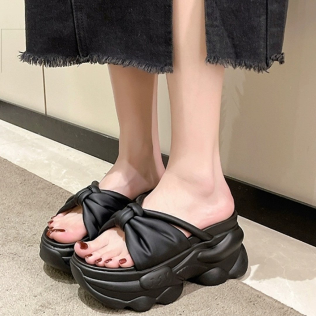 DÉP BÁNH MÌ NƠ DÂY THẮT 8P