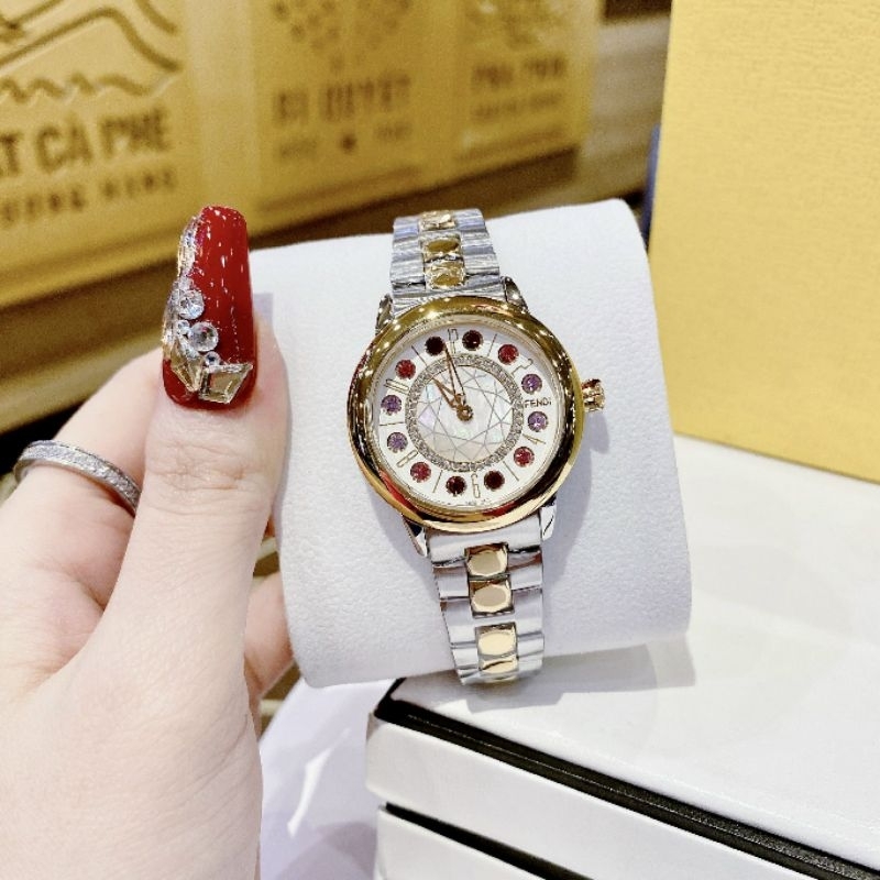 Đồng hồ nữ Fendi đá 7 màu siêu đẹp, dây mix demi vàng trắng