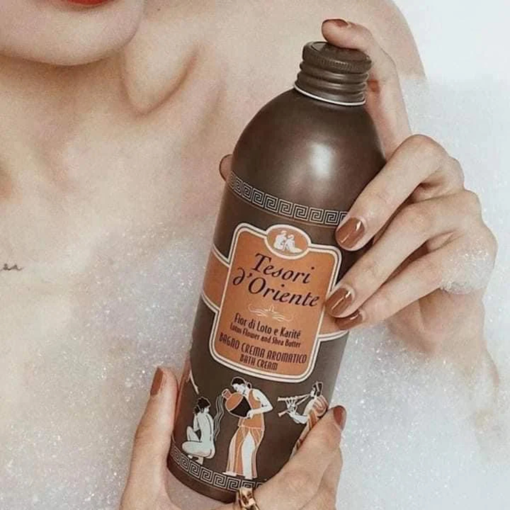 Sữa tắm xích Tesori trắng da, Sữa tắm nước hoa Ý hương sen, Sữa tắm hương sen thơm ngọt dịu lưu hương lâu 500ml