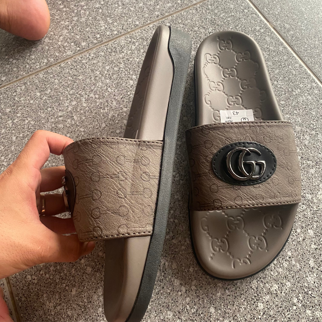 Dép lê nam, Dép quai ngang GC đế cao su dập vân hàng cao cấp logo nổi