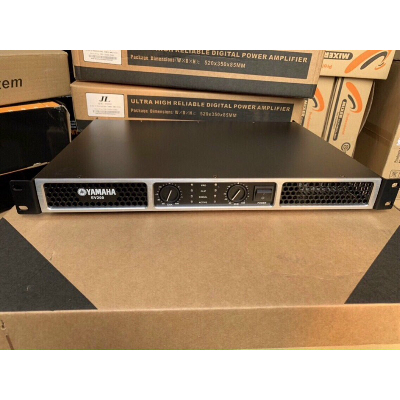 Mian đẩy hàng nhập