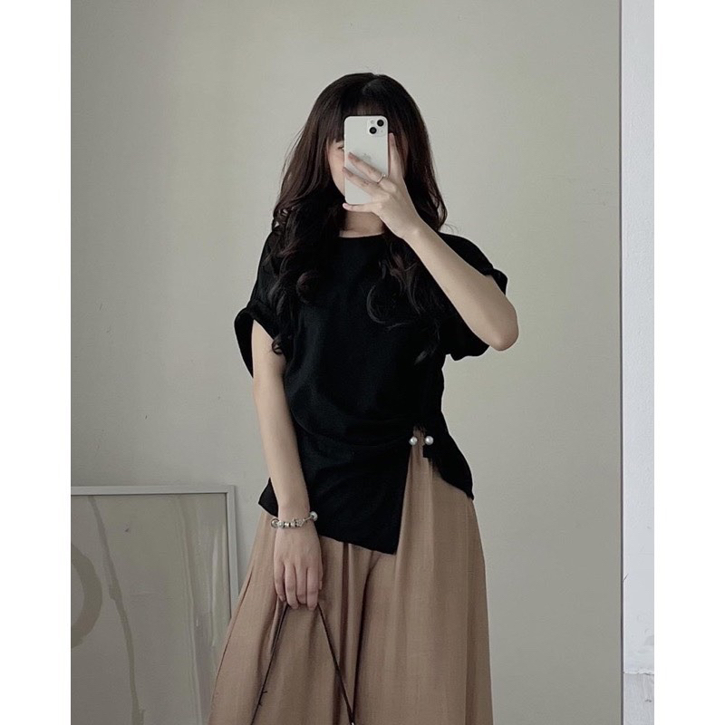 Áo thun trơn cổ tròn tay hến nhún eo mix kèm tag ngọc