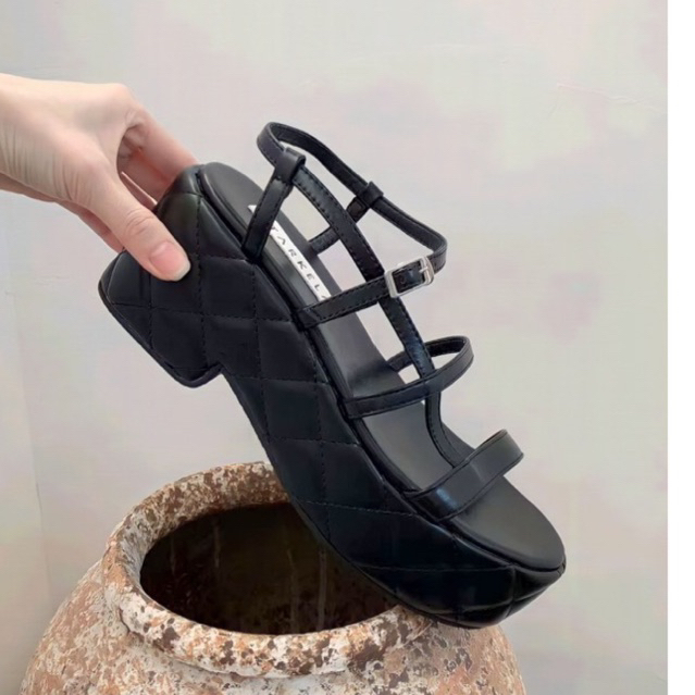 Giày sandal đế bánh mì quai ngang Starkela cao cấp