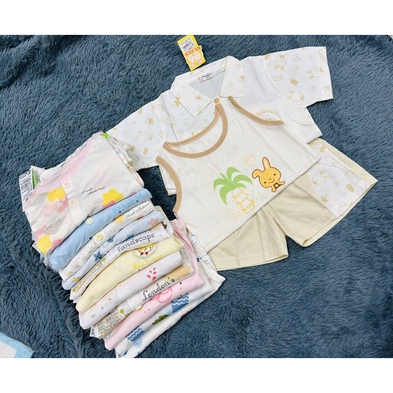 Bộ xinh bé trai bé gái