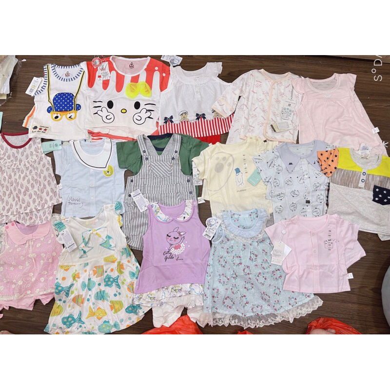 Bộ xinh bé trai bé gái