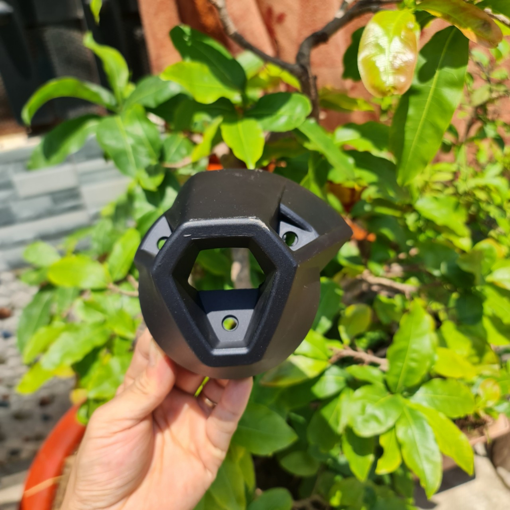 Ốp pô và chụp đích pô xe winner v1 màu đen nhám gắn pô zin, pô độ