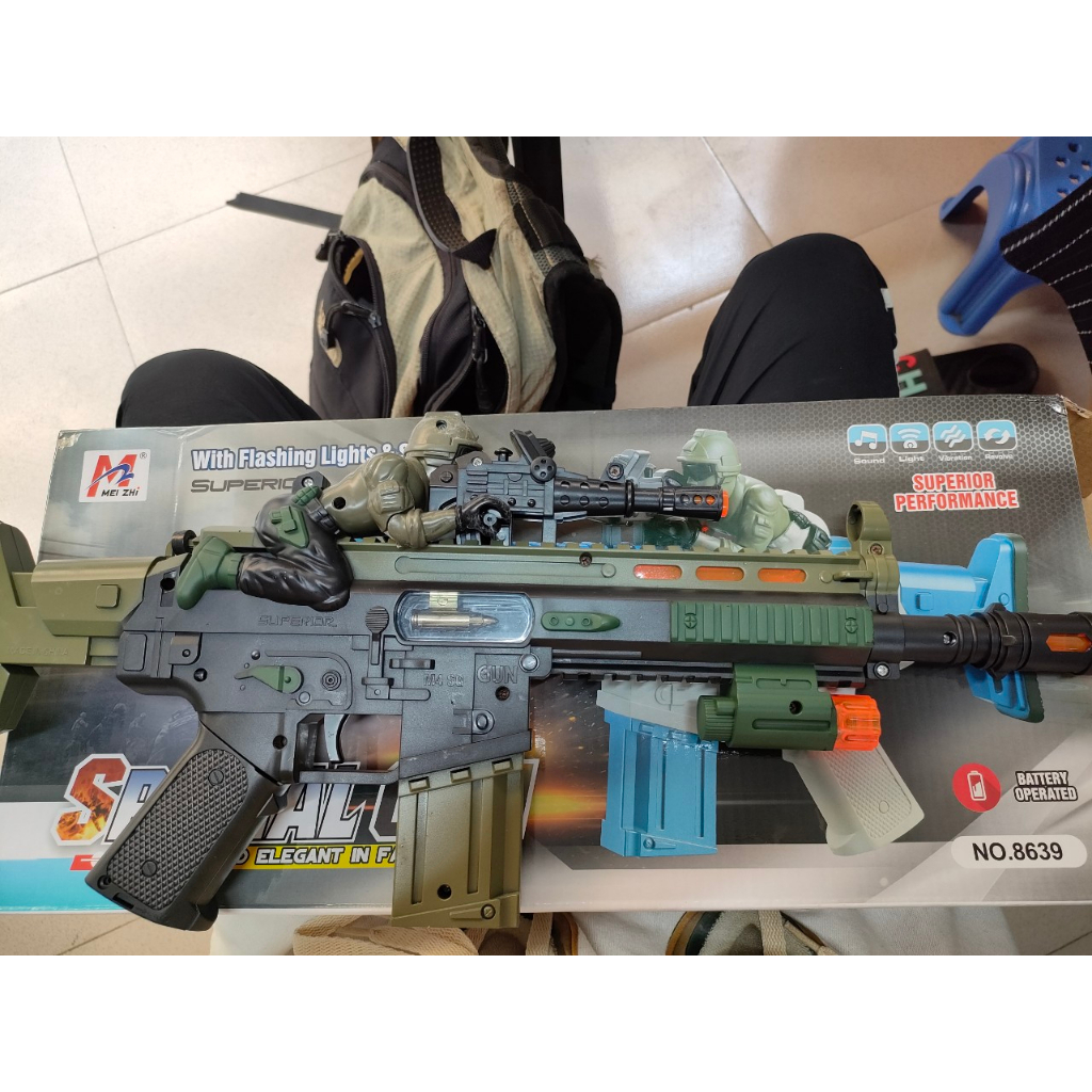 Đồ chơi liên thanh người lính cho bé vận động ngoài trời SH 00105 bán sỉ Benbon store